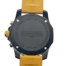 Breitling Endurance PRO X82310-100M Black Yellow Dial Carbon/rubber 3
