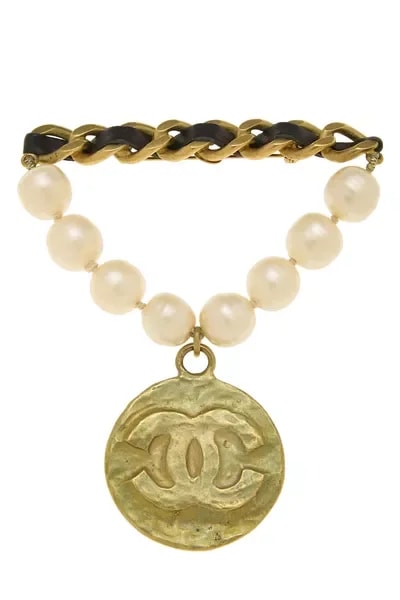 Chanel — Faux 'CC' Brooch — Jewelry — resale