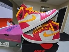 Size 9 - Jordan 1 Retro High OG Light Fusion 2021 3