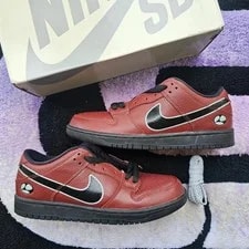 Nike SB — Nike Sb Dunk Low "Limosine Skateboards" Size 9 Sample — Sneaker — resale