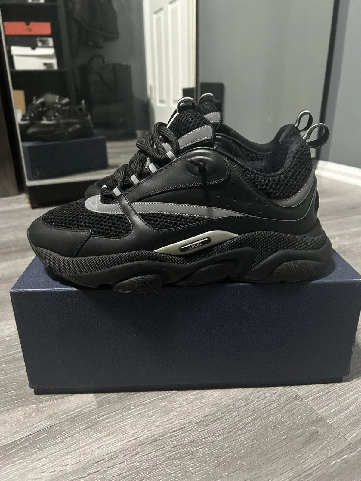 Dior — B22 Size 44 (11M) — Sneaker — resale
