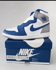 Jordan — Jordan Air 1 Retro High OG / DZ5485-410 — Sneaker — resale