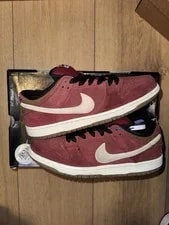 Nike SB — Nike SB Dunk Low Team (2013) 9.5M/11W — Sneaker — resale
