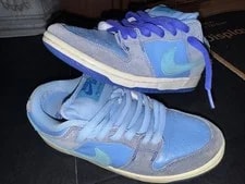 Nike SB — Size 5.5 - Nike SB Dunk Low (DM0807-400) — Sneaker — resale
