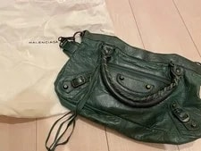 Balenciaga — Balenciaga the City Aged Studded Classic Japan — Handbag — resale