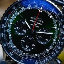 2026 Breitling Navitimer 1 B01 Chronograph 46mm Excellent Complete Set 4
