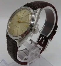Tudor Oyster Royal Hand-Wound From 1960s 3