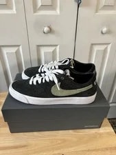 Nike SB Zoom Blazer Low Stussy Size 9.5M (BQ6449 001) 2