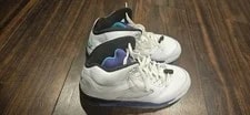 Air Jordan — Size 8 - Air Jordan 5 Retro 2025 Grape — Sneaker — resale