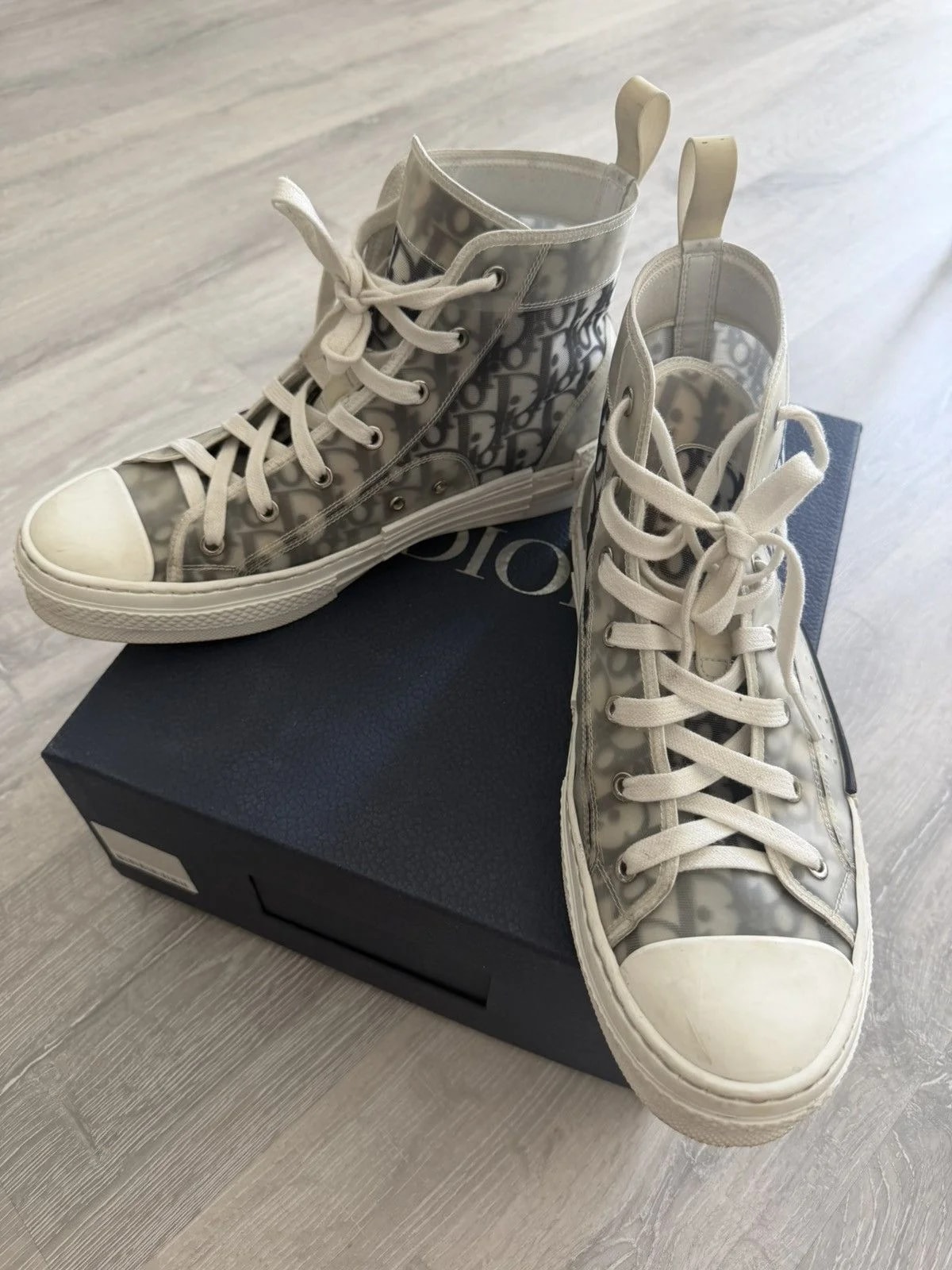 Dior — Dior B23 Hi-Top — Sneaker — resale
