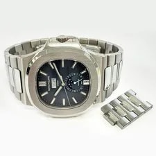 2020 Patek Philippe Nautilus 5726/1A-014, Tiffany & Co. Stamped, 40.5mm, Stee... 3