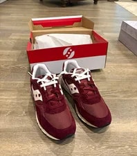 Saucony — Saucony Originals 6000 Low Top S70441-48 — Sneaker — resale
