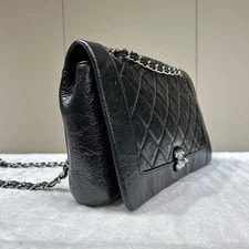 Chanel Seasonal Flap Aged HW 2