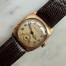 Wartime Cushion Case 9ct Gold Rolex From 1944 3