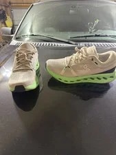 On Cloudsurfer Next Wolf/Honeydew NEW Size 9.5 No Box 4