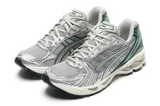 Asics Gel-Kayano 14 Dried Leaf NEW 1203A537-300 Size 10 US 4