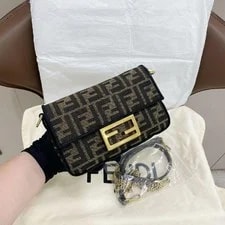 Fendi Baguette Buckle Logo Pattern Magnetic Flap - Excellent #1FZM4S8 2