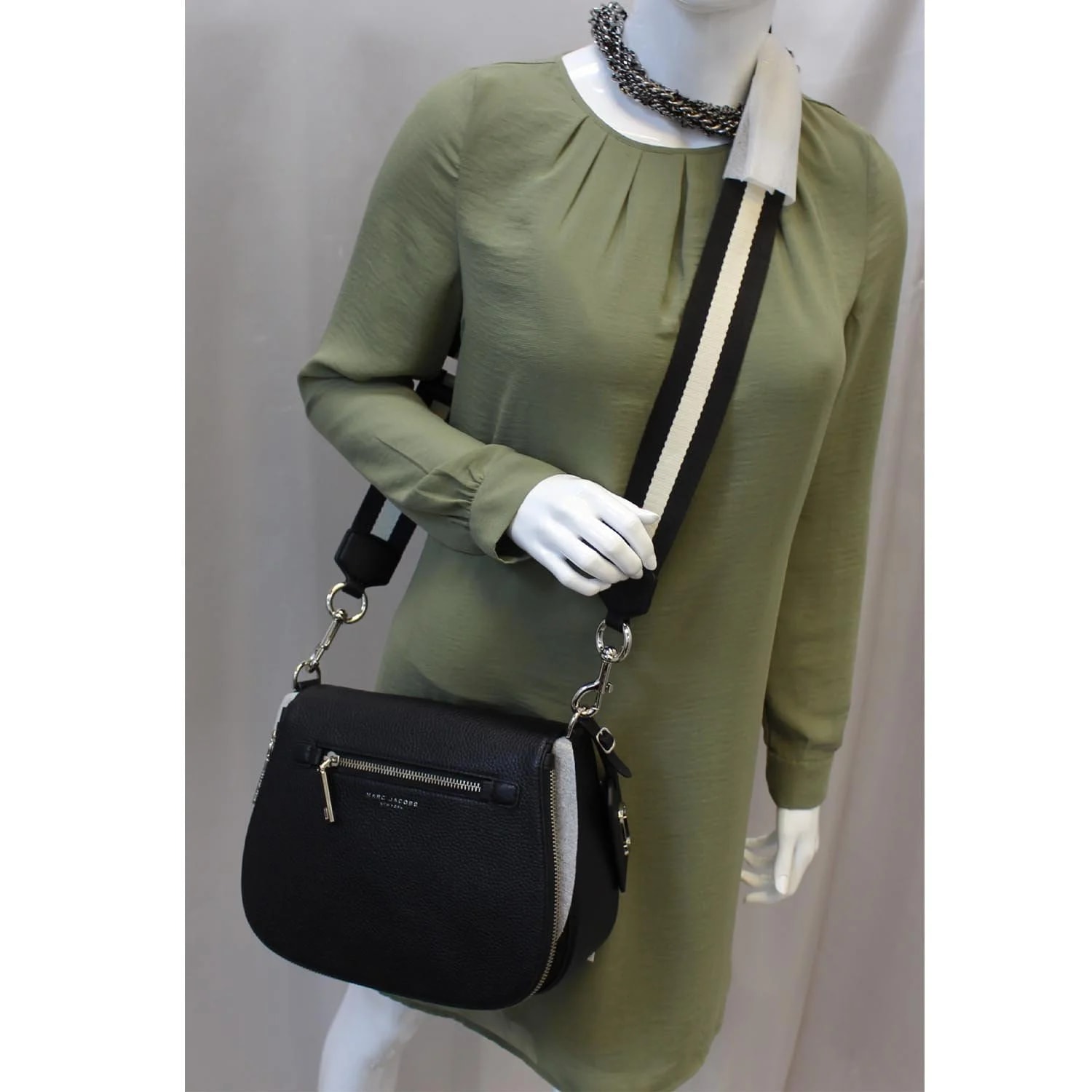 Marc Jacobs Gotham Nomad Small 2