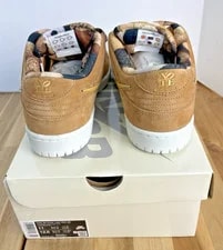 Size 11 - Nike SB Dunk Low Note Shop Manchester Brews and Biscuits- New With Box 4