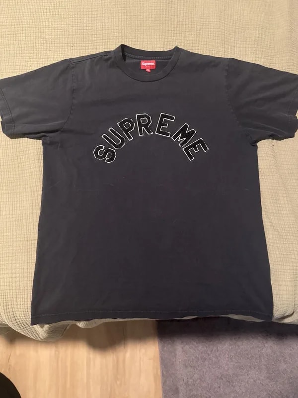 Supreme — Supreme 2015 Arc Top — streetwear — resale