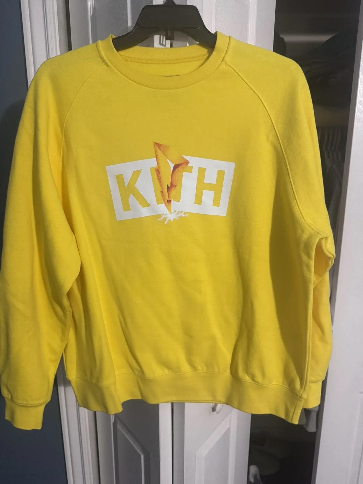 KITH — Kith X Power Rangers Crewneck Size XL in — streetwear — resale