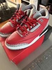 Size 9.5 - Jordan 3 Retro SE Mid Unite 3