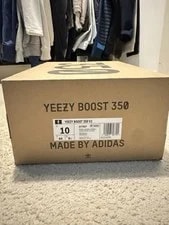 Yeezy — Yeezy Boost 350 V2 Ashblu Worn Once — Sneaker — resale