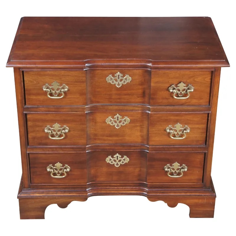 Pennsylvania House Cherry Bachelors Chest of Drawers Stand Console — Furniture — resale