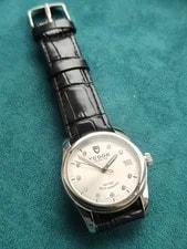 Tudor Glamour Date 55000 Silver Sunray Dial 10 Diamond Dots 36mm 2