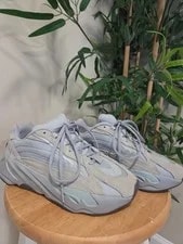 Yeezy Hospital 3