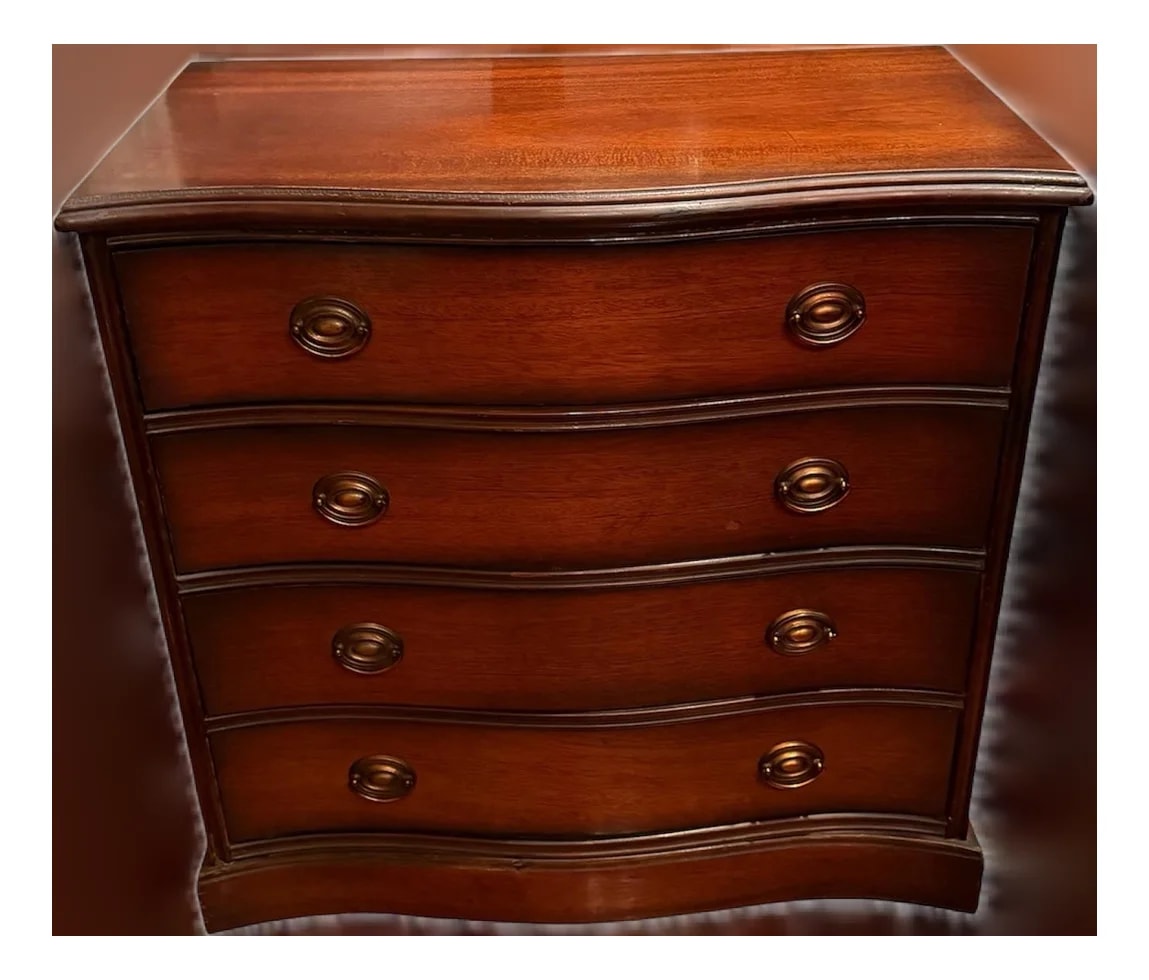 1940s Cordell Serpentine Bachelor’s Chest Dresser Or Entryway Chest — Furniture — resale