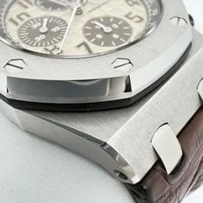 2010s Audemars Piguet 26470ST.OO.A801CR.01 Royal Oak "Safari" 42mm 3