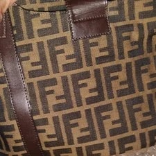 Fendi Buckle Closure Inner Pockets 4