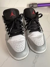 Air Jordan 1 Low Light 2