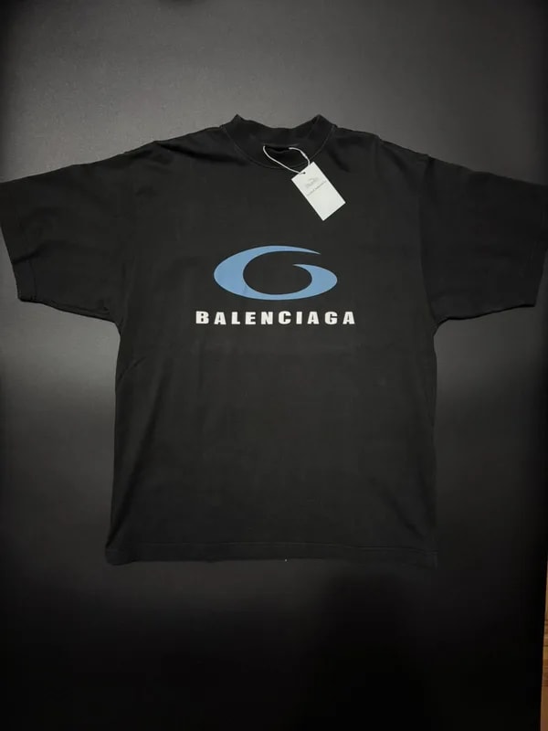Balenciaga — Balenciaga Loop Logo Tee Bluelle._🌊🌊 — streetwear — resale