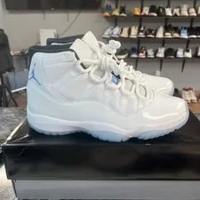 Air Jordan 11 Retro 2024 Legend Columbia 3
