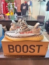 Yeezy — Yeezy 350 " " Preowned — Sneaker — resale
