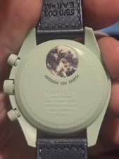 Swatch Moonswatch "Mission on Earth" X Omega 42 SO33G100 3
