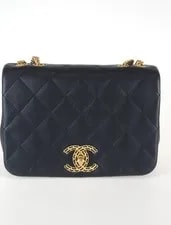 Chanel CC Logo Flap Chain AS2975 2786 41148747 2