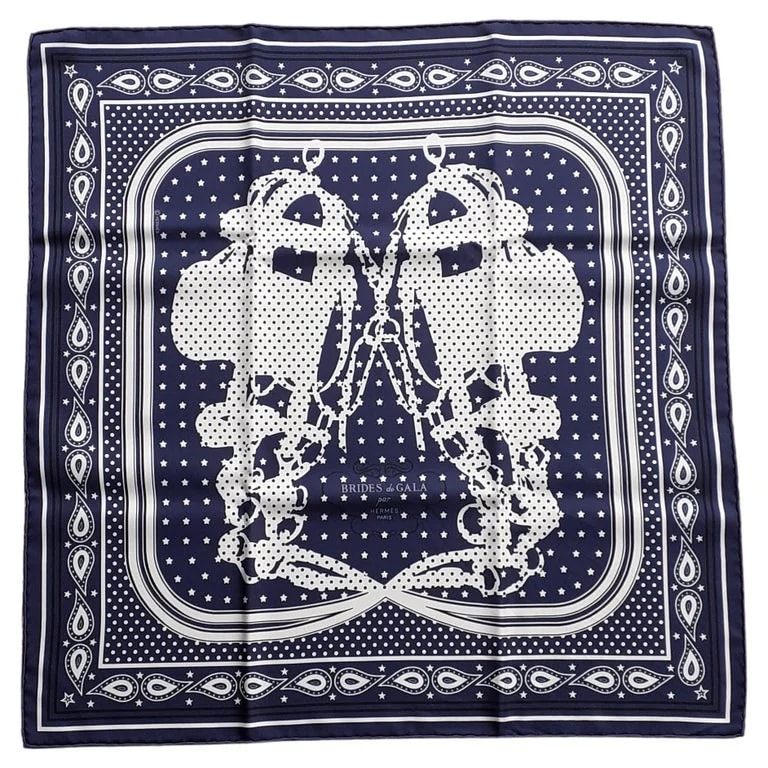 Hermès — Cute Hermès Scarf Brides de Gala Bandana 55 Cm — Accessory — resale