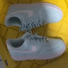 Nike Air Force 1 Low Low-Top Lace-Up 2