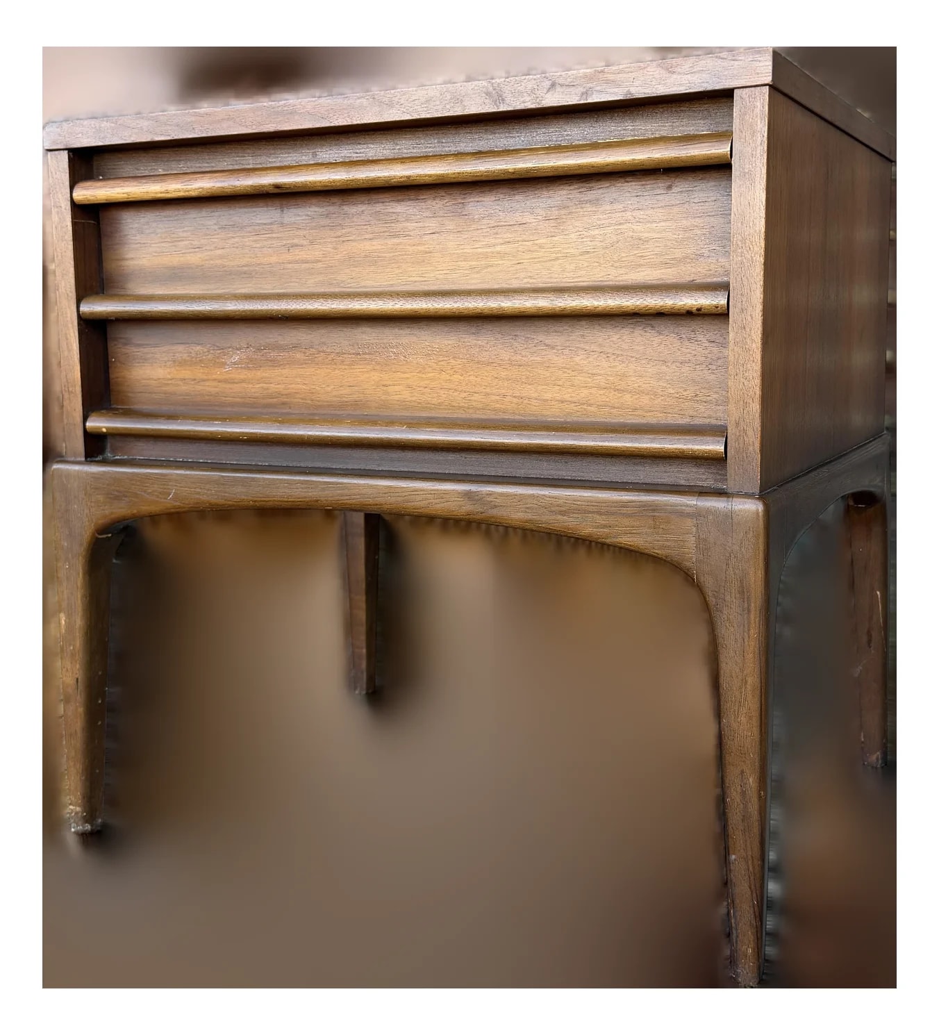 Lane Furniture — Lane Rhythm Nightstand — Furniture — resale
