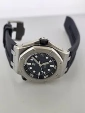 Audemars Piguet Royal Oak Offshore Diver 15720ST.OO.A027CA.01 42MM S/S Diver.B/P 4