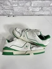 10US Louis Vuitton 2