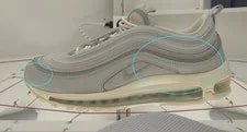 Nike DZ2629-001 Moderate Wear Or Visible Flaws 9 /10.5 WomenL 4