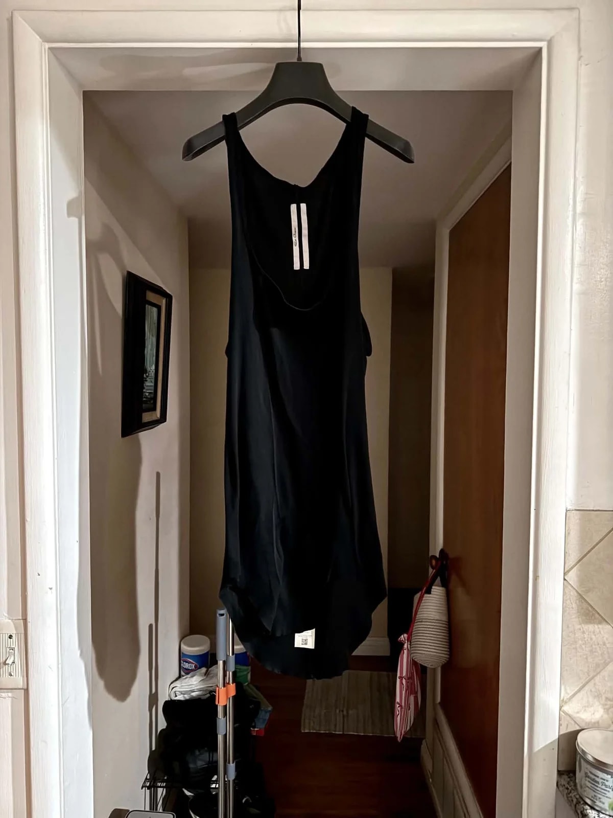 FW25 Near New Pony Tank Med Fits 46/48/50 $650 — streetwear — resale