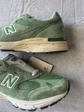 Size 10 - Teddy Santis X New Balance 993 Chive U993GW NO LID 3