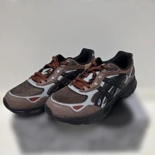 Asics — Asics Gel-nyc 2.0 Sshs Halstudios Collab 29cm New in Box — Sneaker — resale