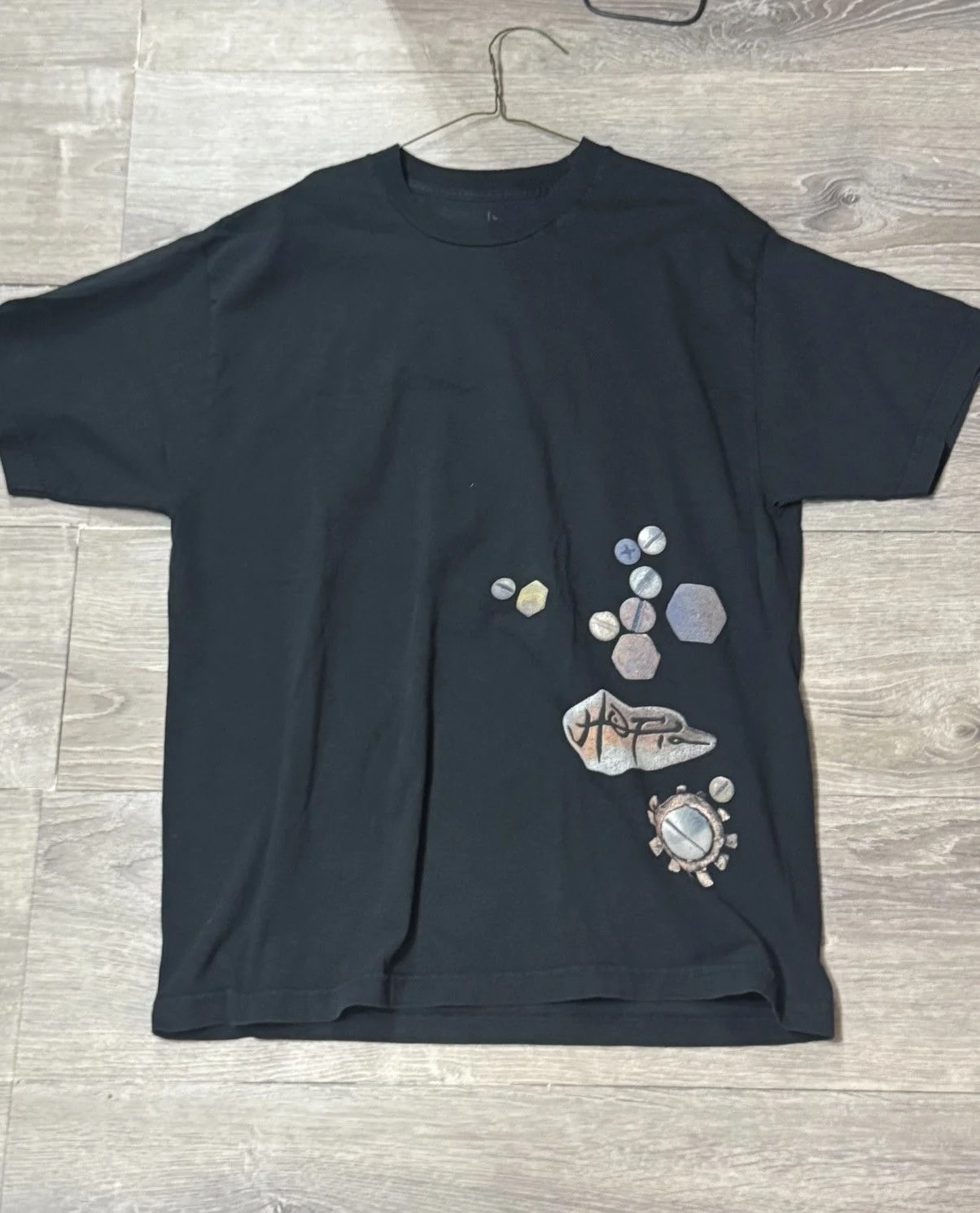 Travis Scott — Utopia C5 Tee L — streetwear — resale
