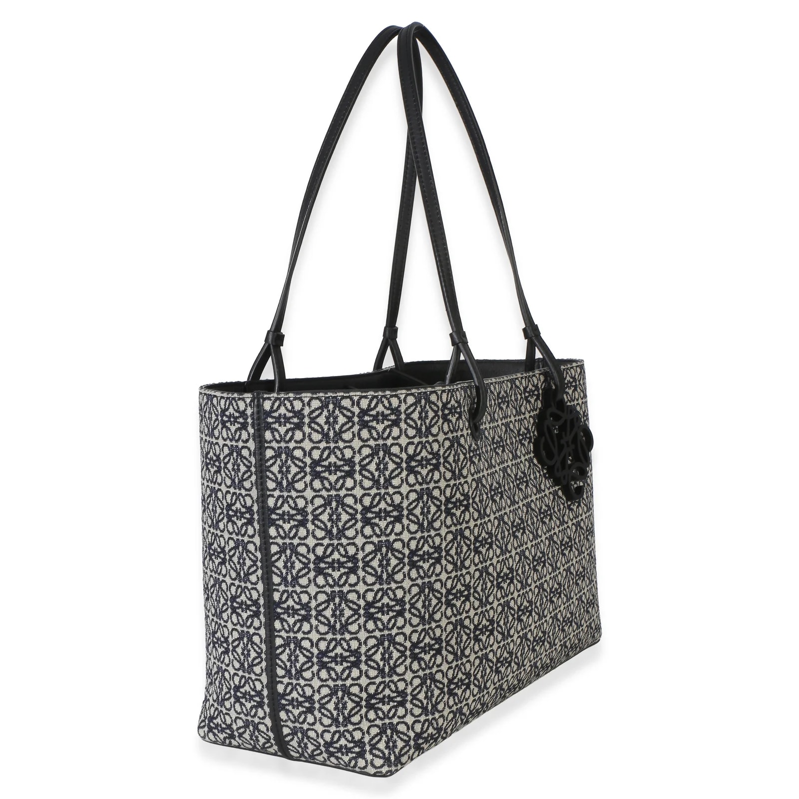 Loewe East West ; 3